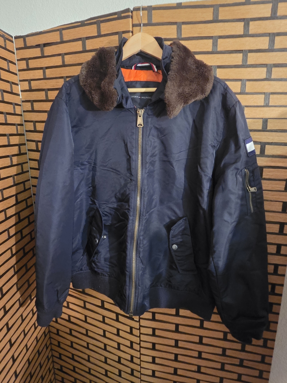 Vintage Tommy Hilfiger Navy Bomber Jacket with Brown Faux Fur Collar